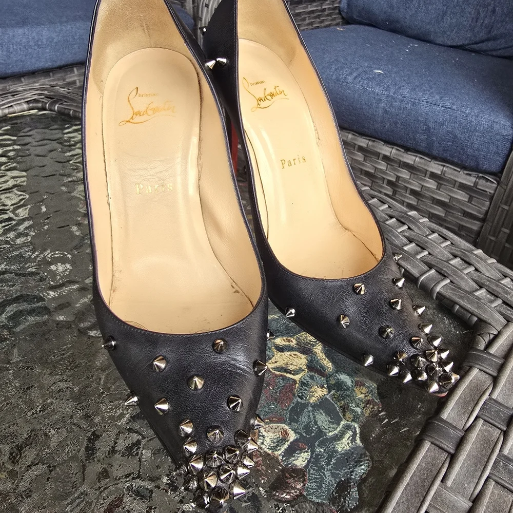 Authentic Christian Louboutin Black Leather Spiked Heels - Picture 5 of 13